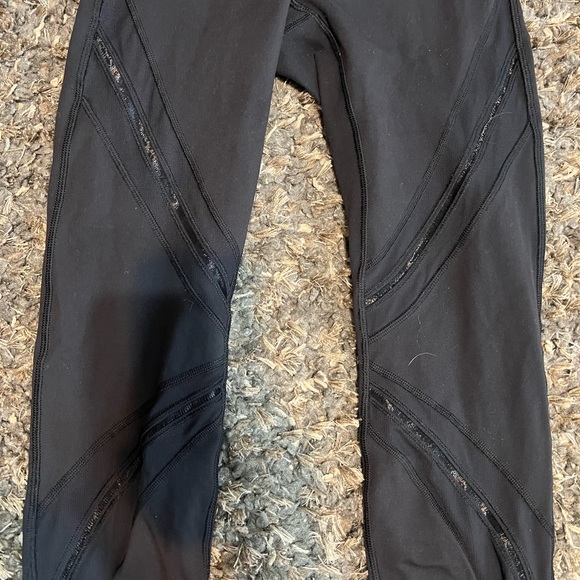 LULULEMON Black Leggings - Picture 8 of 9